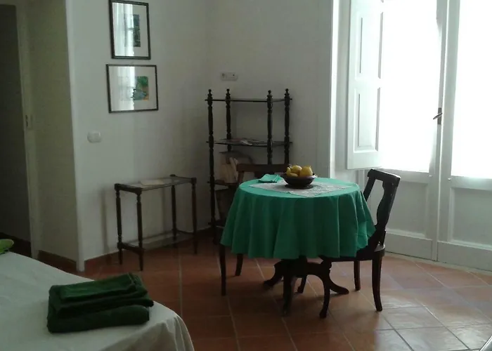 Giga 5 Bed and Breakfast Σορέντο